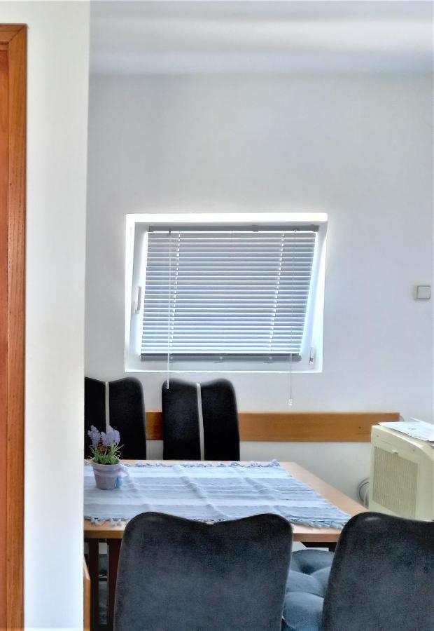 Apartments Kosec Vrsi Εξωτερικό φωτογραφία
